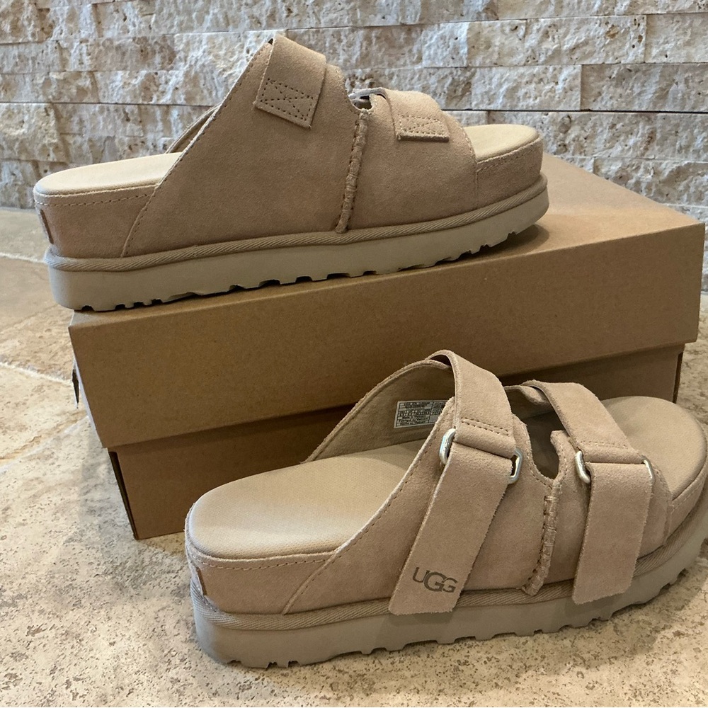 UGG Women’s Goldenstar Hi Slide platform sandal